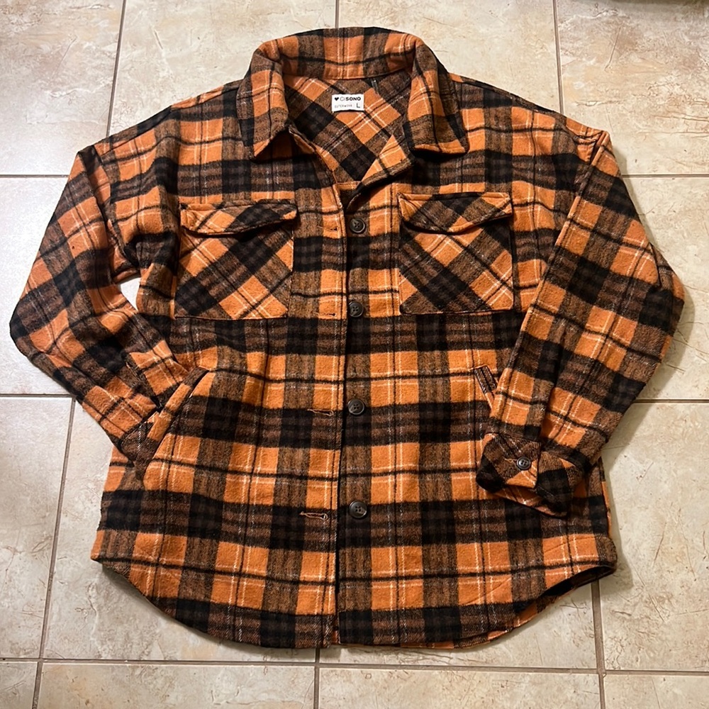 Women’s Shacket with Pockets! Great Condition.😍